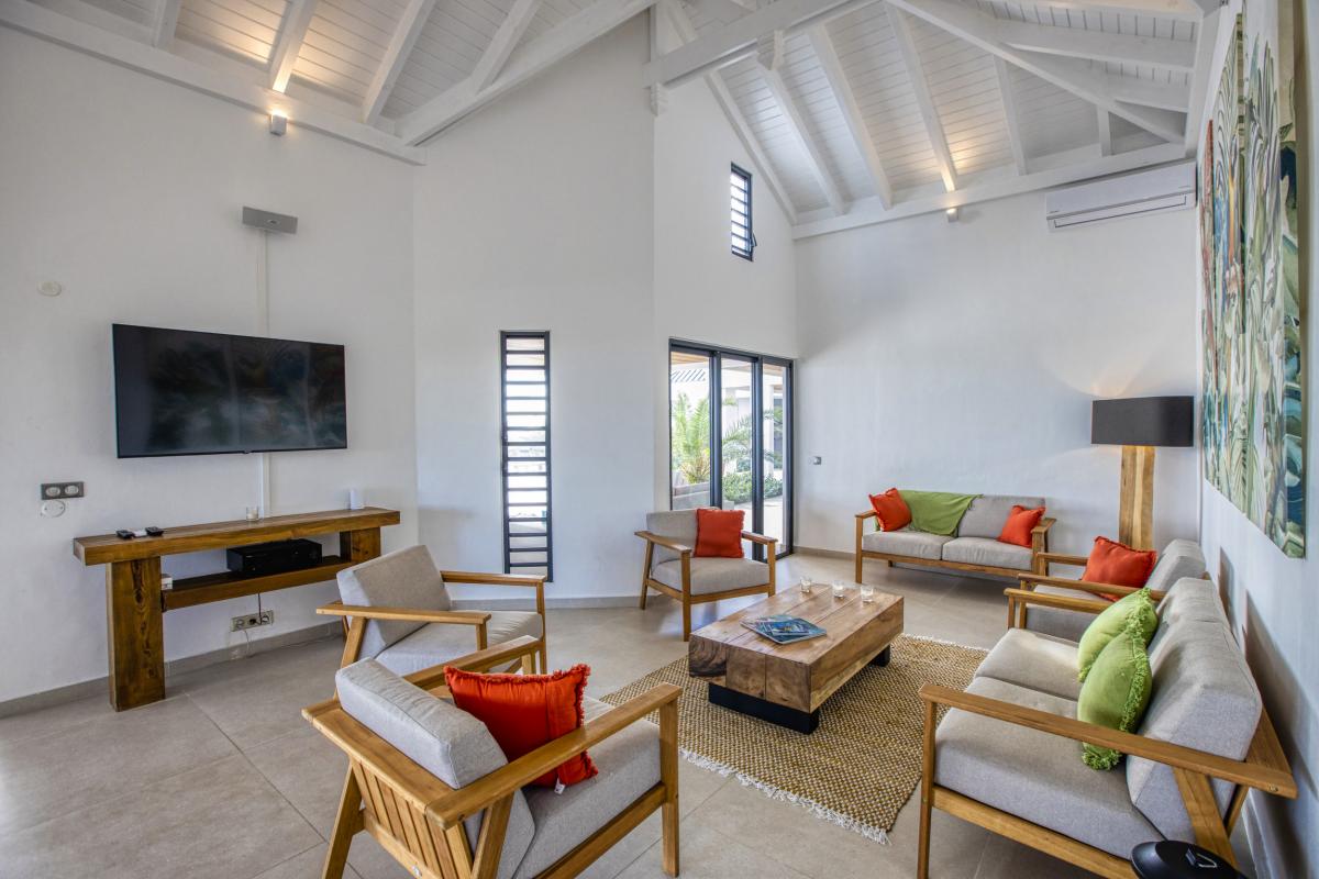 Location villa Saint Martin Terres Basses - villa 5 chambres 10 prsonnes - 300m de la plage de Baie aux Prunes - Vue mer et Piscine (17)